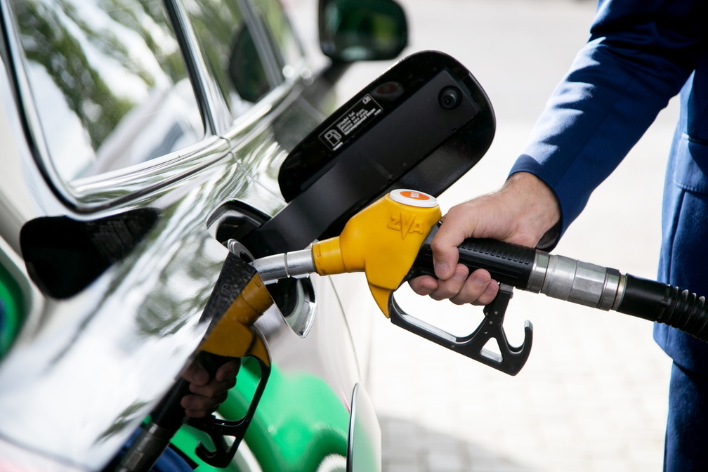 В Минэнерго объяснили рост цен на бензин при дешёвой нефти