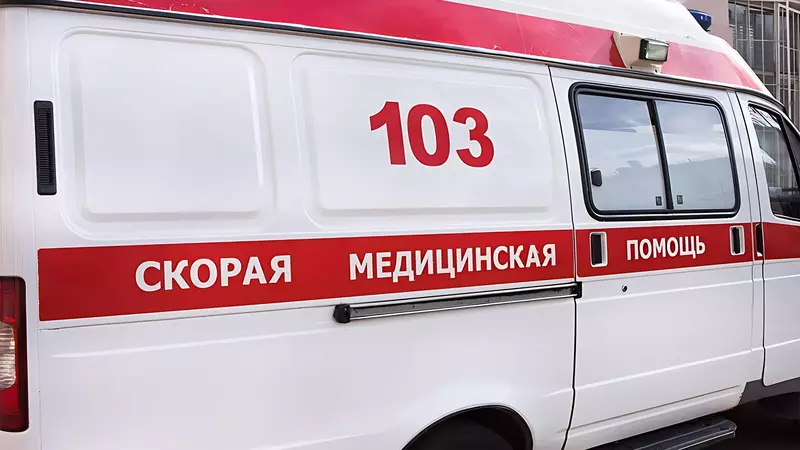 Большегруз и автобус — масштабное ДТП с пострадавшими во Владивостоке — видео