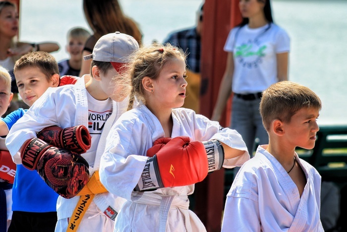 «Спортивная борьба — в школы Приморского края»: Важная конференция прошла во Владивостоке