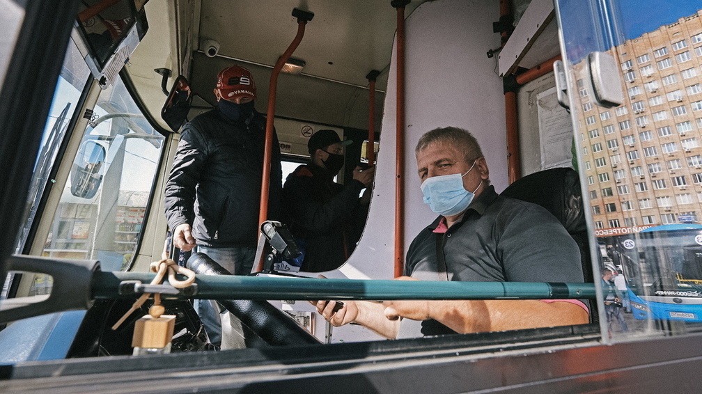 Транспортники из Владивостока нарушают порядок медосмотра водителей